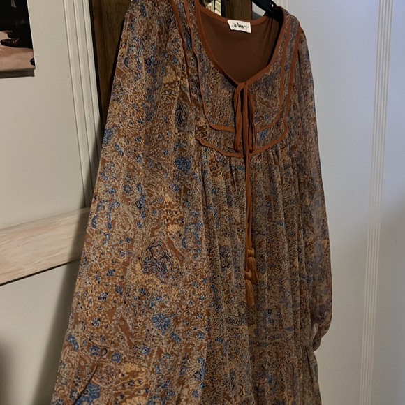 In Loom Dress - Picture 6 of 6